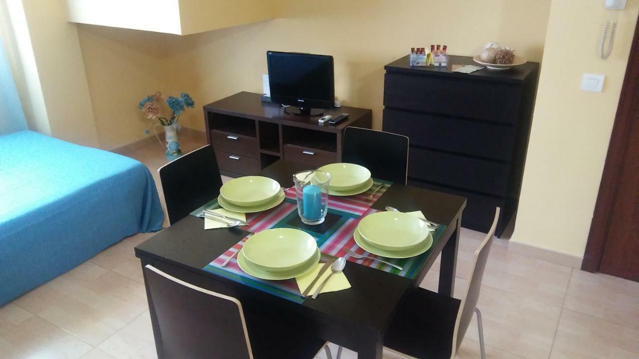 Apartamento Domingo Lozano Málaga Exterior foto