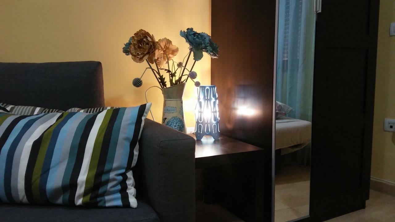Apartamento Domingo Lozano Málaga Exterior foto